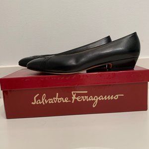 Vintage Ferragamo Black Patent Leather Trim